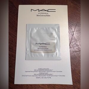 🤩 $5 SALE! 🤩 NWT MAC Hyper Real Skincanvas Balm Sample